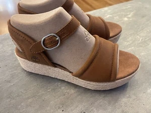 TIMBERLAND WOMEN'S SANTORINI SUN BACKSTRAP SANDAL RUST FULL GRAIN A4168-EM6 - Picture 1 of 9