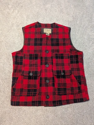 LL Bean Vest Mens Large Red Black Buffalo Plaid Wool Mackinaw Outdoor  - Image 1 of 4