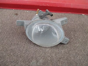 VOLVO XC70 XC 70 FOG LAMP OEM 2003 2004 2005 2006 2007 LH SIDE 03 04 05 06 07 - Picture 1 of 5