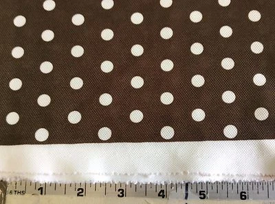 MARRÓN Y BLANCO LUNARES POLI-62 PULGADAS DE ANCHO- 1 1/4 YARDAS Foto 1 de 2