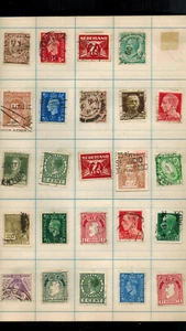 A-1522**COLLECTION OF 119 WORLDWIDE STAMPS IN BOOKLET - Picture 1 of 6