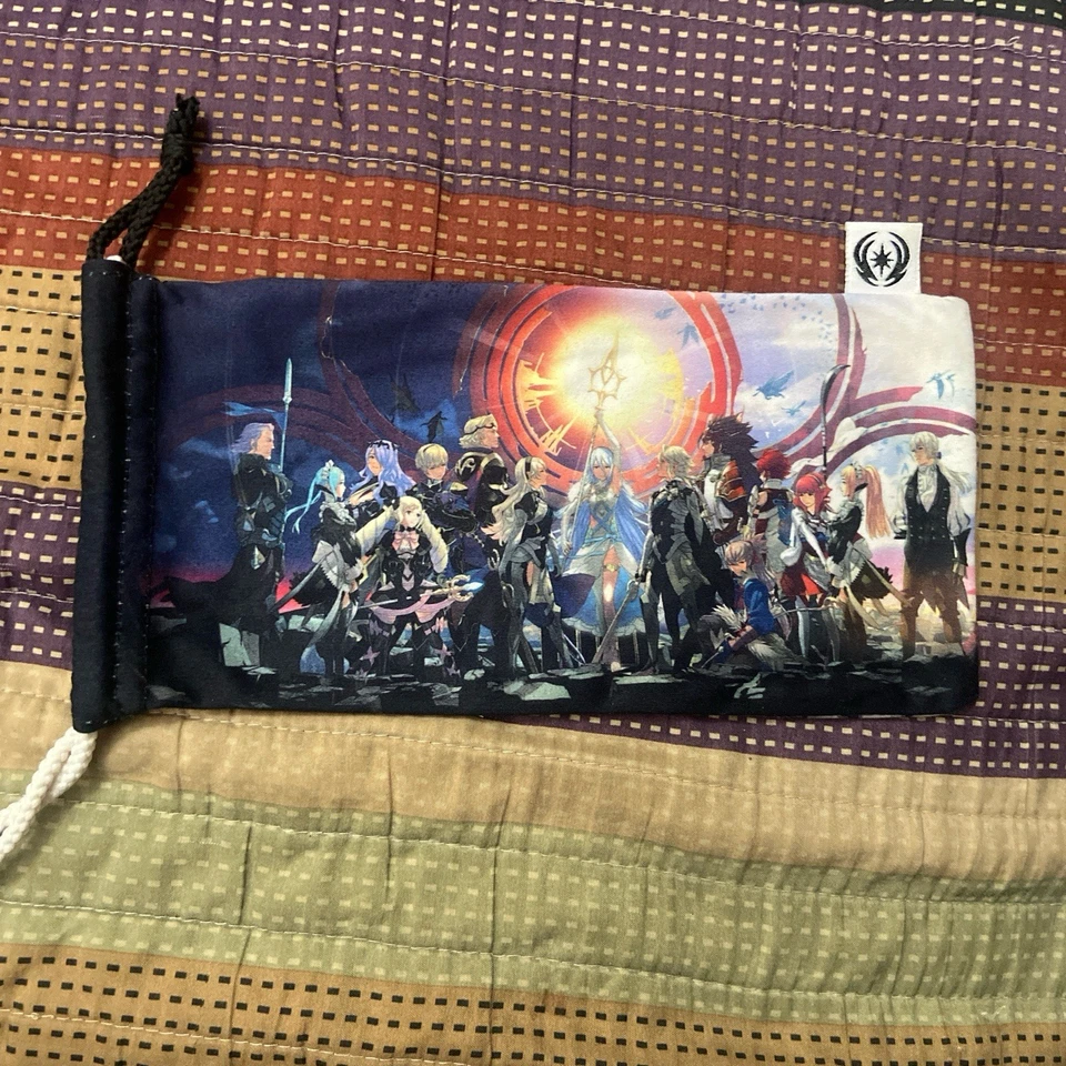 SOLO BOLSO 3DS Fire Emblem Fates edición especial con cordón Foto 1 de 2