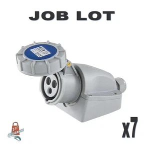 MCG CONNEXS CXN323P240W67 16AMP 2P+E 240V Wall Mounted Socket IP67 - X7 - Picture 1 of 1