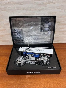 No272 Minichamps 1/12 Honda Cb 750 Motorcycle Figure With Case Used - Picture 1 of 13