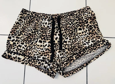 Pantalones Cortos para Mujer Steve Madden Estampado Animal Leopardo Talla Mediana Salón Foto 1 de 4