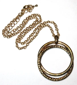 Collar de eslabones de cadena de oro vintage de 19" y colgante de doble círculo textura de guijarro - Imagen 1 de 3
