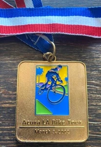 2002 ACURA L.A. BIKE TOUR Finisher Medal, 2-1/4 x 2 inch - Picture 1 of 3