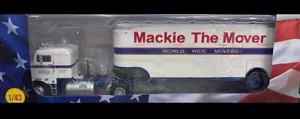 TRU39 KENWORTH BULLNOSE NUOVO CAMION AMERICANO MACKIE THE MOVER 1:43 - Foto 1 di 2