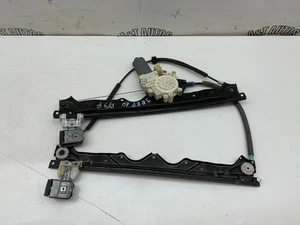 JEEP GRAND CHEROKEE WK MK3 FRONT DRIVER SIDE WINDOW REGULATOR & MOTOR 2005-2010 - Picture 1 of 11