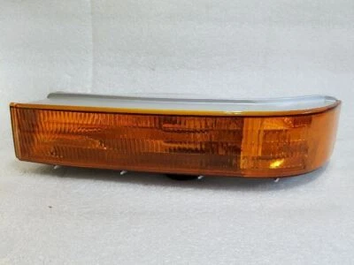 Luz de estacionamiento de señal de giro del conductor (debajo del faro) para Ford F150 F250 F350 92-96 Foto 1 de 2