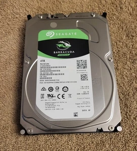 Seagate BarraCuda (5400RPM, 3.5-inch, 256MB Cache) 4TB Internal HDD - Picture 1 of 4