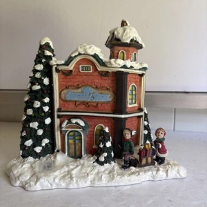 House of lloyd christmas around the world Pleasant Grove General Store- Vintage - Picture 1 of 6
