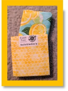 Bee-yond Sweet – Lot of 2 Cotton Fat Quarters (Honeycomb & Lemons, 18"x21") - Picture 1 of 4