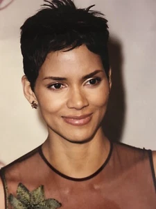 Fotografía de Halle Barry 8x10 - Imagen 1 de 2