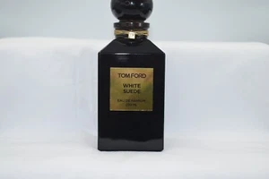 Tom Ford White Suede EDP 250 ML - Full Bottle - Batch Code Included - Picture 1 of 4