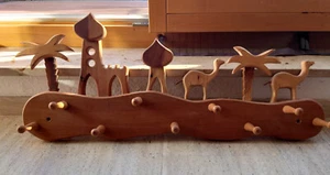 Wandgaderobe, aus Holz ,mit 9 Haken, Unikat Einzelstück, 87cm x 37 cm - Bild 1 von 10