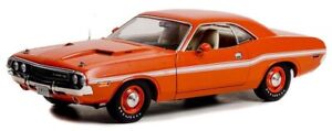 DODGE Challenger 1970 Orange avec bandes blanche, GREEN13630, échelle 1/18, G...