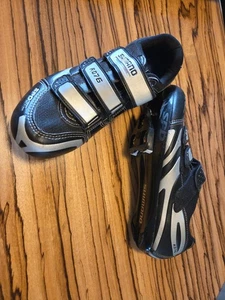 Shimano Shoe RD76 Mountain Bike Cycle Black Gray Adult Size 42 - Picture 1 of 7