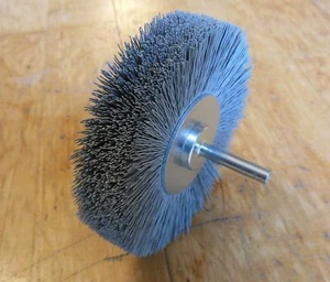 Cepillo de lijado fino 100 x15 eje 6mm SiC grano K500 gris nailon lijado 8000 upm - Imagen 1 de 6