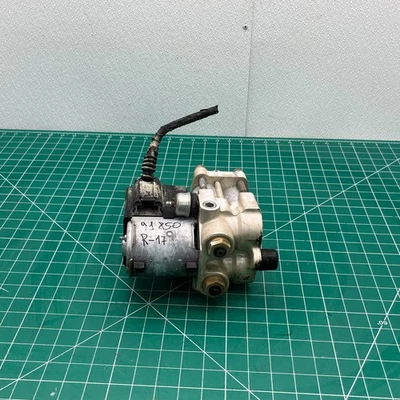 91-94 BMW E31 850i 850Ci BOMBA ACTUADOR FRENO ANTIBLOQUEO OEM Foto 1 de 4
