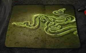 Razer Goliathus Gaming Mouse Pad Size 14x10in - Imagen 1 de 5
