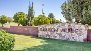 Double Depth Cemetery plot Green Acres Scottsdale, AZ. Garden of Good Shepherd - Picture 1 of 3