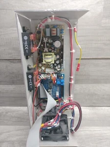 Placa PC TUTTNAUER EEZ9/EZ10 110v pieza OEM con conjunto de carcasa - Imagen 1 de 7
