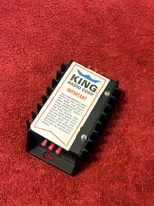 CONVERTIDOR DE VOLTAJE KING KA 39 P/N 071-1041-01 - Imagen 1 de 6