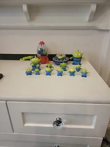 Lote de trabajo de colección de figuras de alienígenas de Toy Story 3 - Imagen 1 de 24