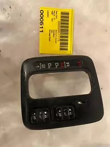 1997 Interrupteurs de siège chauffants à transmission automatique ACURA RL lunette de changement de vitesse - Photo 1 sur 9