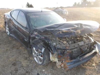 Used Rear Spoiler fits: 2005 Pontiac Grand prix w/o dealer installed GXP Rear Gr - Image 1 of 4