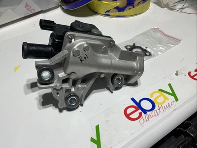 2010-2013 TOYOTA TUNDRA  RIGHT AIR SWITCH DIVERTER VALVE 25701-38100 Aftermarket - Imagem 1 de 4