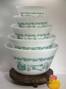 Federal Glass Scandinavian / Kitchen Aids Pattern Set Of 5 Nesting Mixing Bowl - Picture 1 of 11