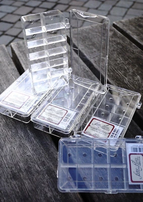 Dubbing Box Crystal Clear 12 Fächer Wapsi USA Dispenser kristallklar leer - Bild 1 von 4