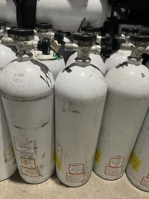 SCBA Cylinders - Tested & Inspected - 2216 psi  - Aluminum - Used - Image 1 of 4