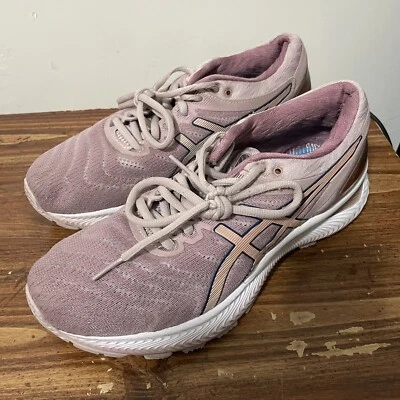 Zapatos para correr Asics GEL-NIMBUS 22 para mujer talla 7,5 (1012A587-702) rosa sin suelas Foto 1 de 4
