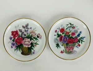 2 Vintage AK Kaiser West Germany Flower Basket Mini Plates Coasters 4" Gold Trim - Picture 1 of 5