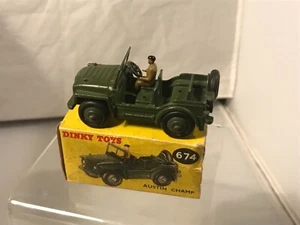 VINTAGE DINKY 674 AUSTIN CHAMP EARLY VERSION RIDGED HUBS ORIGINAL BOX - Picture 1 of 12