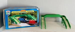 ‘RARE’ OO Gauge Hornby Thomas & Friends R9263 Great Waterton Station Footbridge - Picture 1 of 3