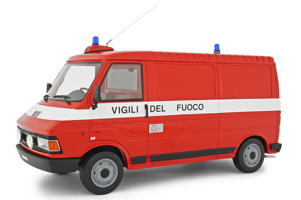 1 18 Laudoracing-models FIAT 242 Mk2 Delivery Van Fire Engine 1984