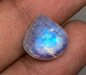 AAAAAA Quality Rainbow Moonstone Blue Fire Heart Shape Cabochon Size 13 MM - Picture 1 of 20