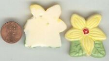 3 VINTAGE YELLOW HAND PAINTED YELLOW FLOWER 36x38mm. PLAQUE CAMEOS   T413