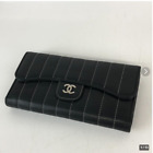 Chanel authentische dreifach gefaltete lange Geldbörse schwarzes Leder