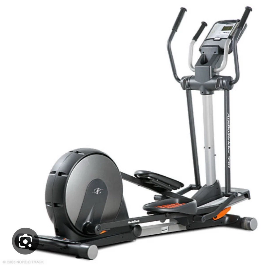 Nordic Track AudioStrider 990 elíptica Foto 1 de 4