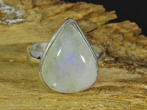 Natural Rainbow Moonstone 925 Solid Sterling Silver Ring Size US-7.5 Q262 - Picture 1 of 10