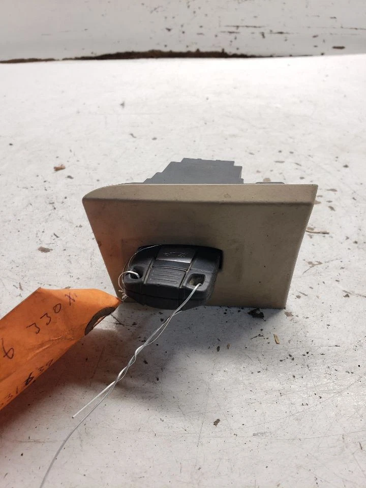 Interruptor de encendido Rdstr compatible con 09-16 BMW Z4 1331617 Foto 1 de 4