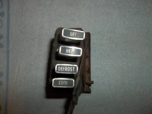 Plymouth Belvedere 1964 controles de descongelación y carcasa del calentador - Imagen 1 de 4