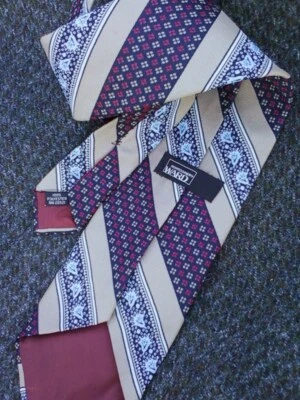 Corbata de cuello ancha de polietileno vintage Montgomery Ward para hombre Foto 1 de 3