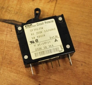 Fuji Electric CP31E/5W 5Amp 1Pole, 250V, 50/60Hz Circuit Protector - USED - Picture 1 of 3