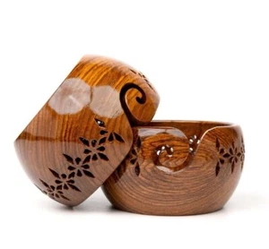 Personalized Handmade Rosewood Large 1 PCS Yarn Bowl For Knitting & Crocheting - Picture 1 of 4